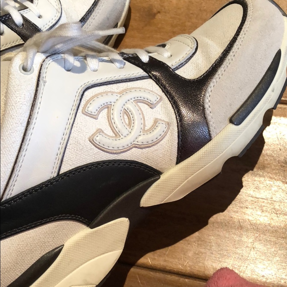 Chanel Runners